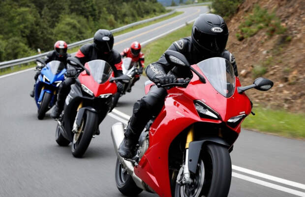 Рост продаж мотоциклов в России подстегнул спрос на экипировку