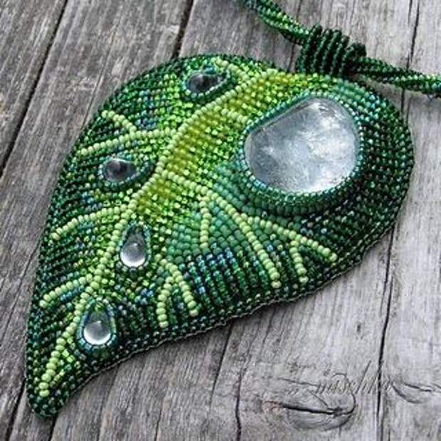 beaded leaf, from Mischka. Inspiration. I may try to recreate with bead weaving instead of bead embroidery.