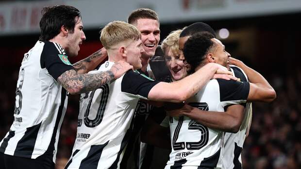 «Ньюкасл» разгромил «ПСВ» на своем поле