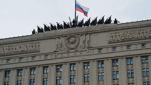 Семьям погибших подводников передали государственные награды