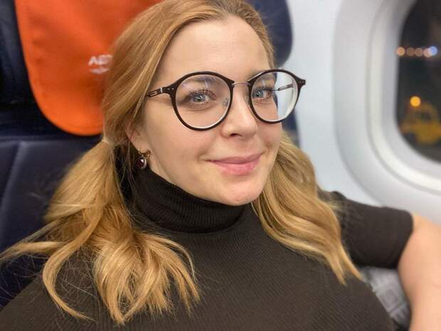 У меня -8! Ирина Пегова пожаловалась на проблемы со зрением