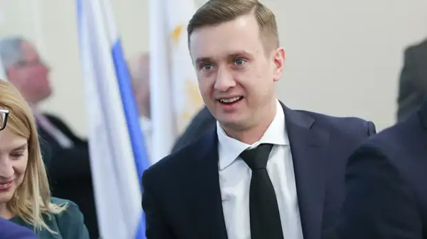 Алаев: считаем нецелесообразным возобновлять ФНЛ и ПФЛ