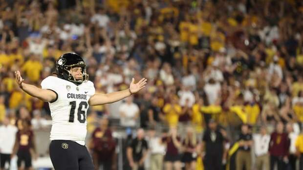 Alejandro Mata celebrates after making the game-winning field goal against Arizona State.