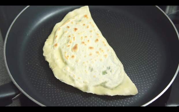 Домашние Кутабы с зеленью. Азербайджанская кухня! Рецепт, Видео рецепт, Пасха, Еда, Веганы, Я гурман, Видео, Длиннопост