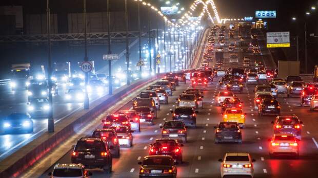 В Москве временно перекрыли движение на участке МКАД