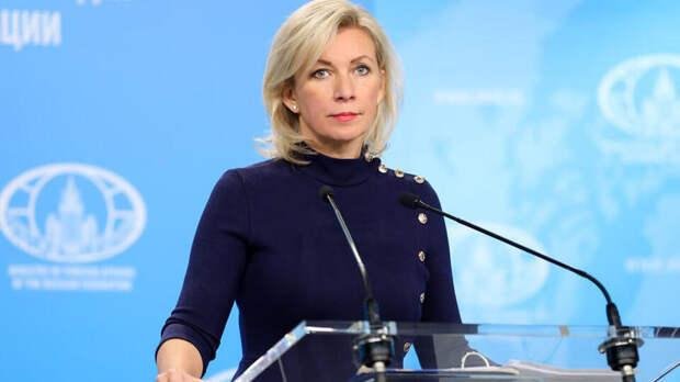 Захарова назвала "влажными фантазиями" слова министра обороны Британии о Путине