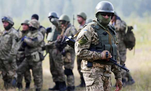 На оккупированной Луганщине на обеспокоенных мирных жителей решили натравить СБУ (ФОТО) | Русская весна