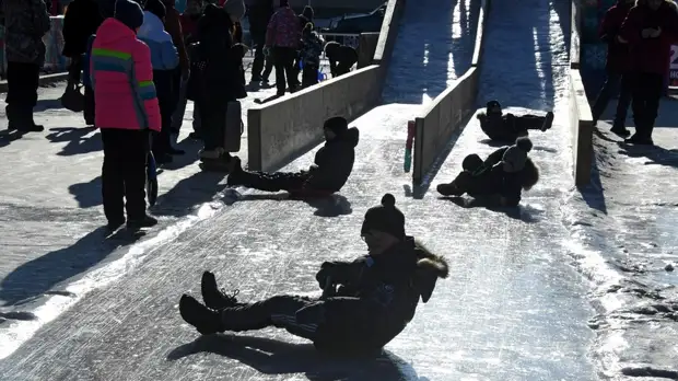 Иммунолог Крючков назвал изменение поведения ребёнка признаком инфицирования «омикроном»