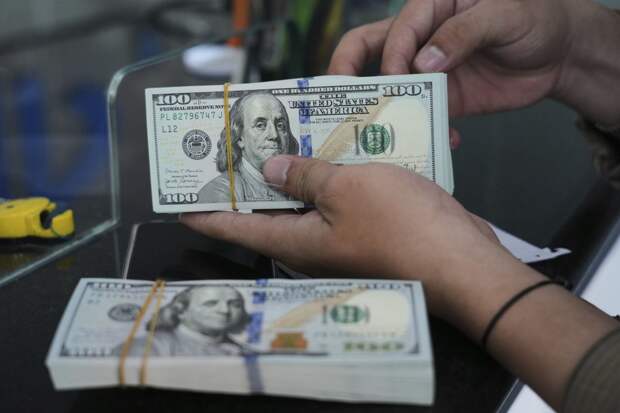 Названа причина обесценивания доллара при Трампе