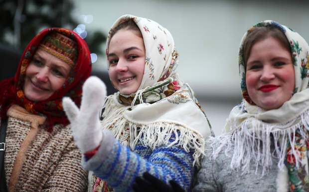 5 русских способов носить платок красиво