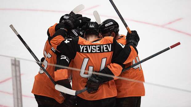 «Амур» второй раз за три дня обыграл «Барыс» в матче КХЛ