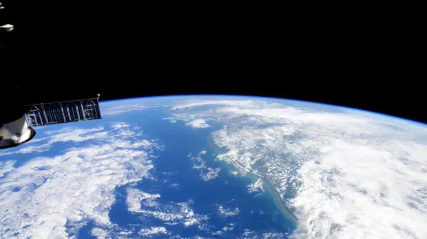 Член комитета по метеоритам РАН прокомментировал сообщения о сближении астероида с Землёй