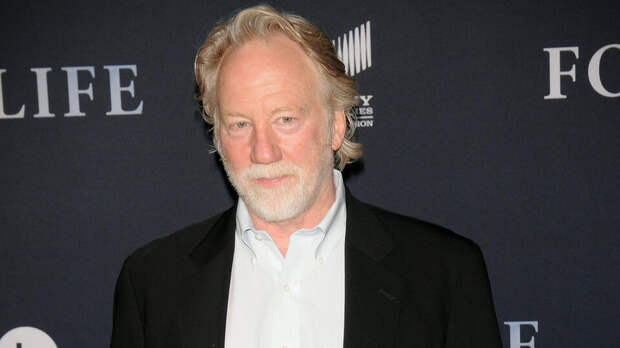 Лауреата премии "Эмми" обвиняют в домогательствах ребенка