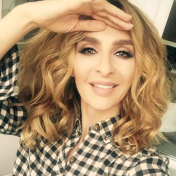 Что с лицом Екатерины Варнавы? Поклонники не узнают звезду Что с лицом Екатерины Варнавы? Поклонники не узнают звезду