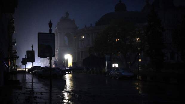 Зеленский обрёк Одессу на блэкаут, когда радостно обрубал газ Приднестровью