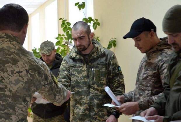 Украинская пресса: Нардеп от «Слуги народа» впервые озвучила планы по ежемесячной мобилизации на Украине