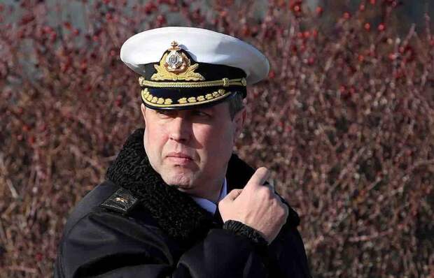 Удар под дых: Зеленский запретил замкомандующему Тихоокеанским флотом РФ носить украинскую форму