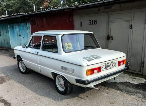 За 26 лет автомобиль проехал всего 107 километров! ЗАЗ 968, авто, автомобили, заз, запорожец, капсула времени, ретро авто, янгтаймер