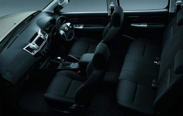 interior Toyota Hilux