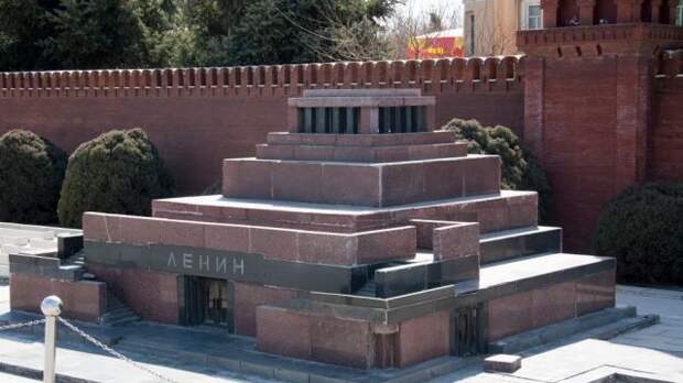 Если Ленина вынесут из мавзолея -- пророчества