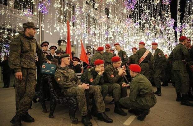Фоторепортаж: как проходили репетиции Парада Победы? Фоторепортаж: как проходили репетиции Парада Победы? армия, военный парад, день победы, марш, праздник, россия, фото, фоторепортаж