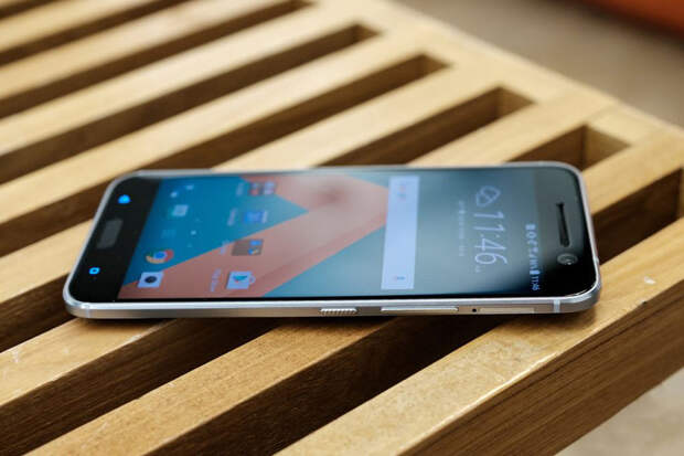 HTC-One-offi-7