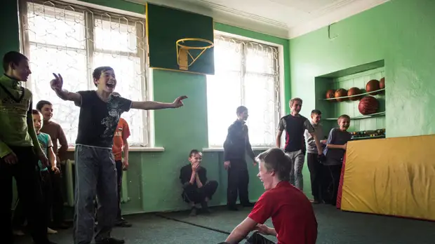 В Краснодарском крае рассказали о мерах поддержки детей-сирот в 2022 году