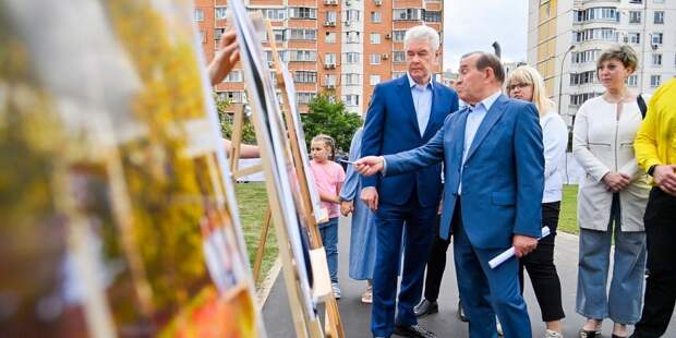 Собянин рассказал о благоустройстве прудов-регуляторов в районе Марьино. Фото: М. Мишин mos.ru. Пресс-служба мэра и Правительства Москвы