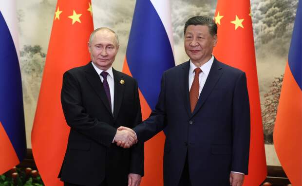 Индия "приревновала" Россию к Китаю из-за поездки Владимира Путина
