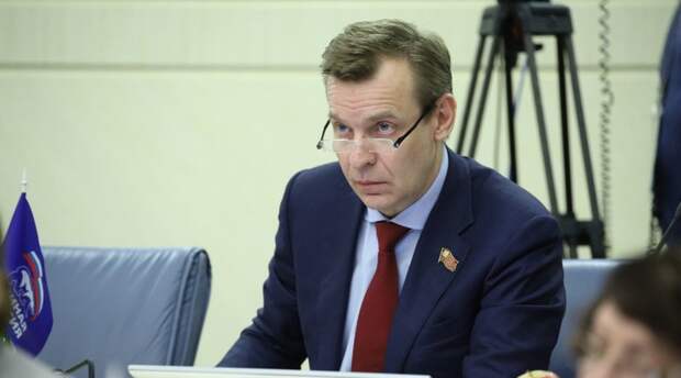 Депутат МГД Бускин: Количество вредных выбросов от транспорта в столице сократилось более чем на 60%