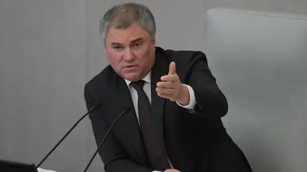 Володин поручил продезинфицировать зал заседаний Госдумы