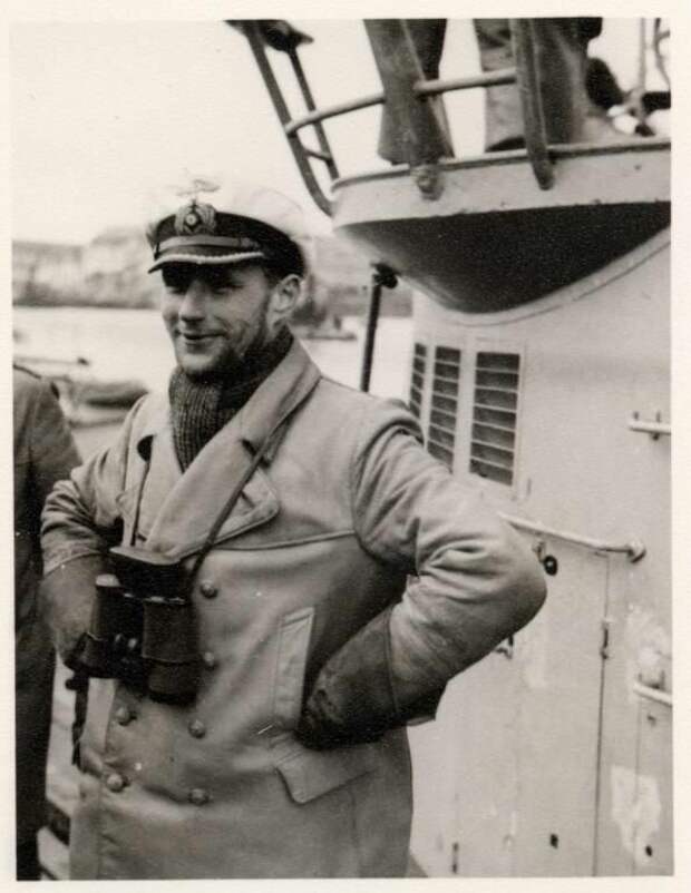 Командир U-556 капитан-лейтенант Герберт Вольфарт «Персифаль» ( Herbert Wohlfarth).