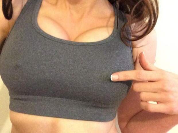 как мгновенно увеличить грудь, мгновенное увеличение груди, трюк с увеличением груди, увеличить грудь с помощью лифчиков