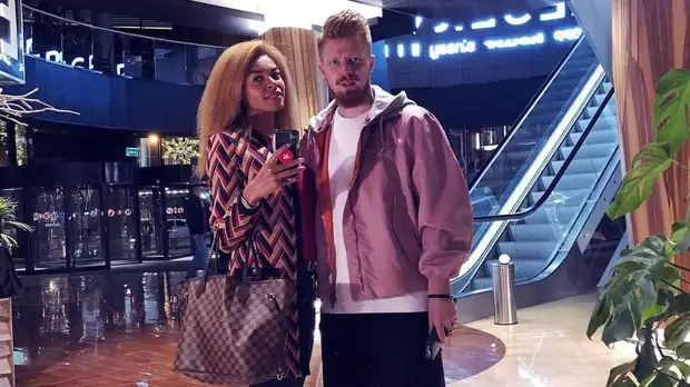 Жена Новосельцева объяснила, зачем вынесла конфликт с мужем на публику