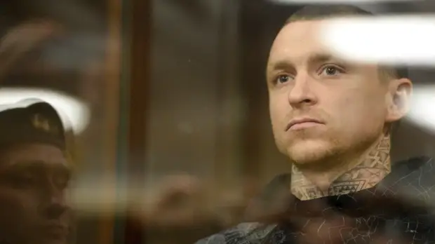 Опрос: почти 50% россиян считают виновниками драки Кокорина и Мамаева