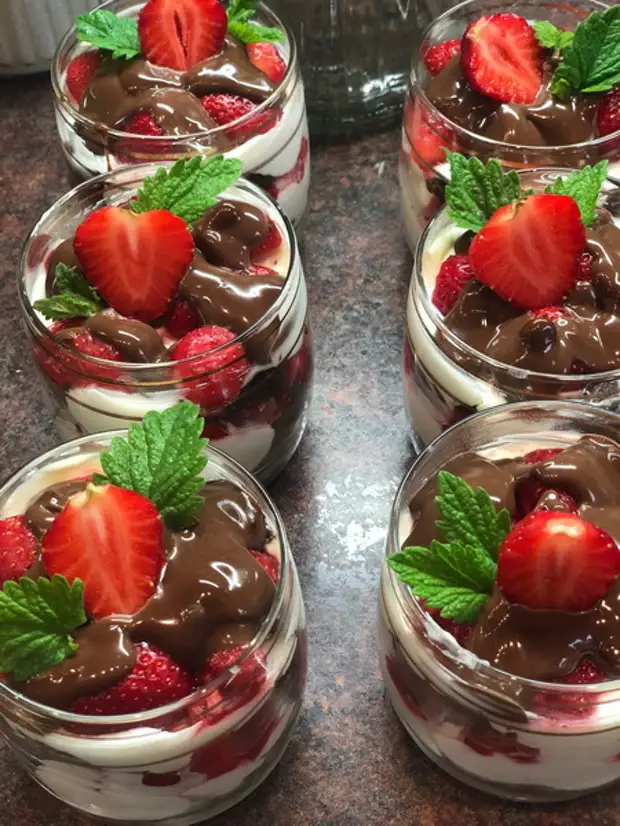 Chocoberry тула. клубника в шоколаде 9 шт. клубника в шоколаде. букет клубника в шоколаде. клубника в шоколаде.