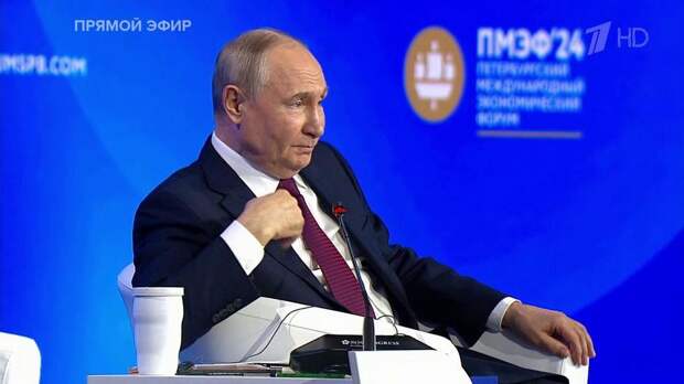 На завершившемся ПМЭФ - 2024 Путина было очень много. Наш президент был в центре внимания как минимум три дня из четырех.