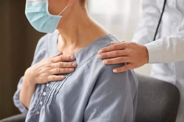 Mirror: в Британии женщине месяц лечили запор, за которым скрывался рак