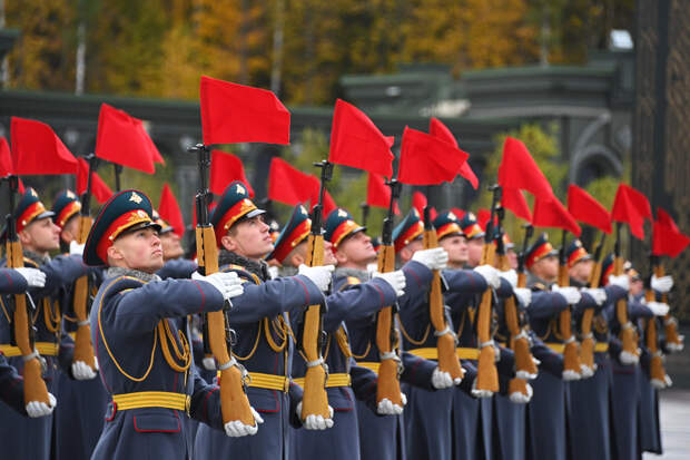 1 октября: какой праздник сегодня отмечают в России и мире