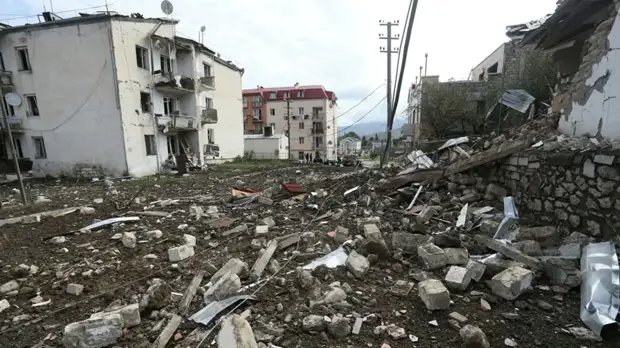 Главы МИД Армении и Азербайджана подтвердили Лаврову прекращение огня