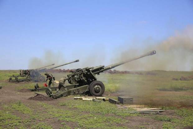 ВС РФ применили тактику огневого вала в боях в Марьинке