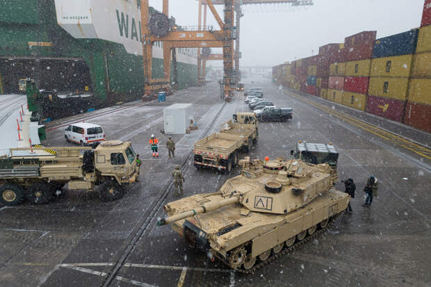 Пентагон: Киеву нужна помощь в поддержании работы военного оборудования США