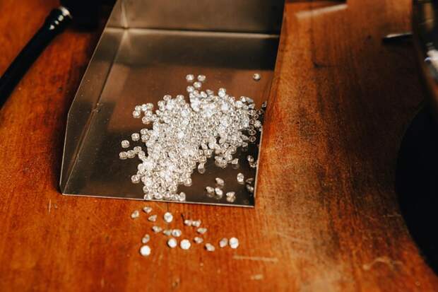 Гонконг увеличил закупки алмазов из России в 18 раз по сравнению с аналогичным периодом прошлого года