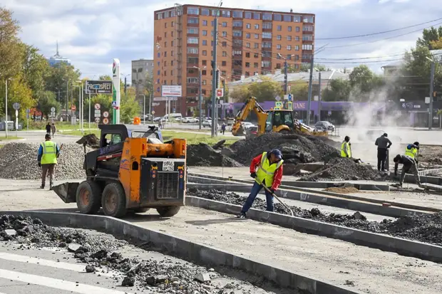 Жителям района в Челябинска рассказали о проблемах с ремонтом трёх дорог