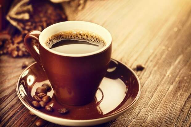 9. Кофеин обезвоживает организм кофе, миф