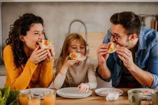 Делаем пиццу и бутерброды 6 идей для утилизации остатков запеченного мяса