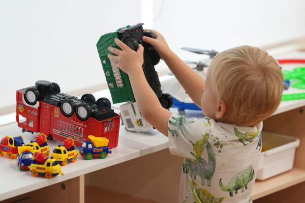 Кравцов: Минпросвещения создаст перечень разрешенных игр и игрушек для детсадов