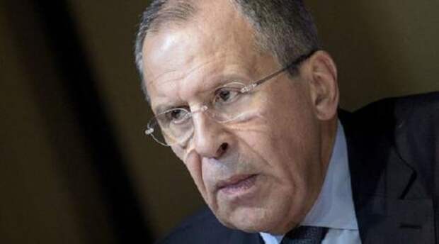 Сергей Лавров посоветовал генсеку НАТО «не лезть к микрофону»