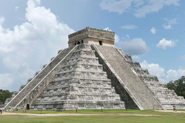 Antiquity: новый правитель майя предал огню останки царей в честь смены династий