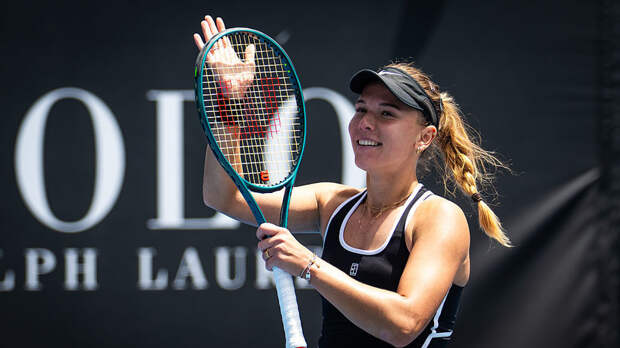 Селехметьева сенсационно победила Бадосу и вышла в третий круг Australian Open